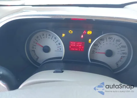 2009 Ford Explorer Eddie Bauer z USA, uszkodzony, nr VIN 1FMEU64E49UA36746